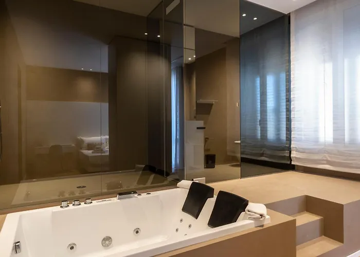 Amorgiu Luxury
