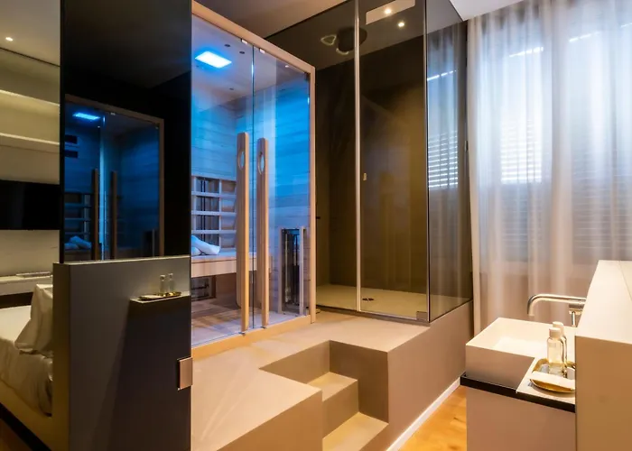 Amorgiu Luxury