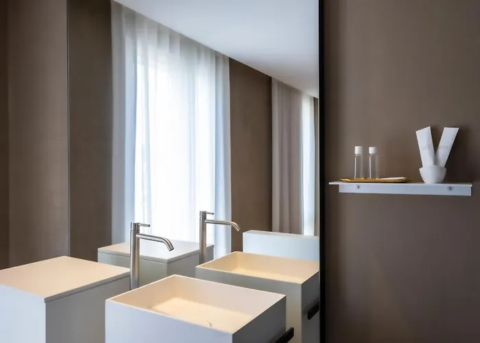 Amorgiu Luxury Pensionat 4*