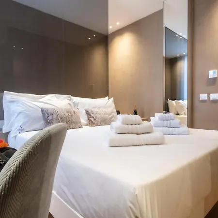Amorgiu Luxury Πανσιόν