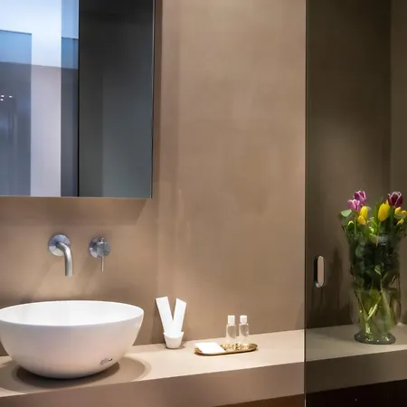 Πανσιόν Amorgiu Luxury 4*